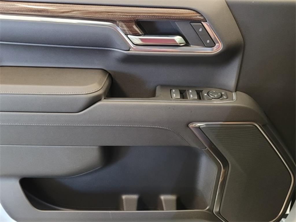 2023 Chevrolet Silverado - $54,740