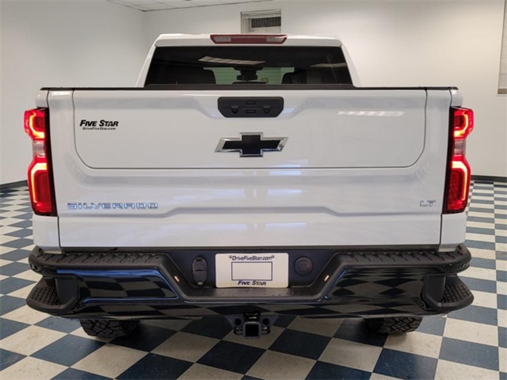 2023 Chevrolet Silverado - $54,740