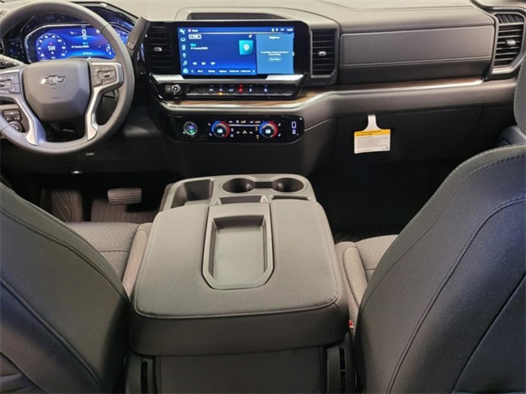 2023 Chevrolet Silverado - $54,740