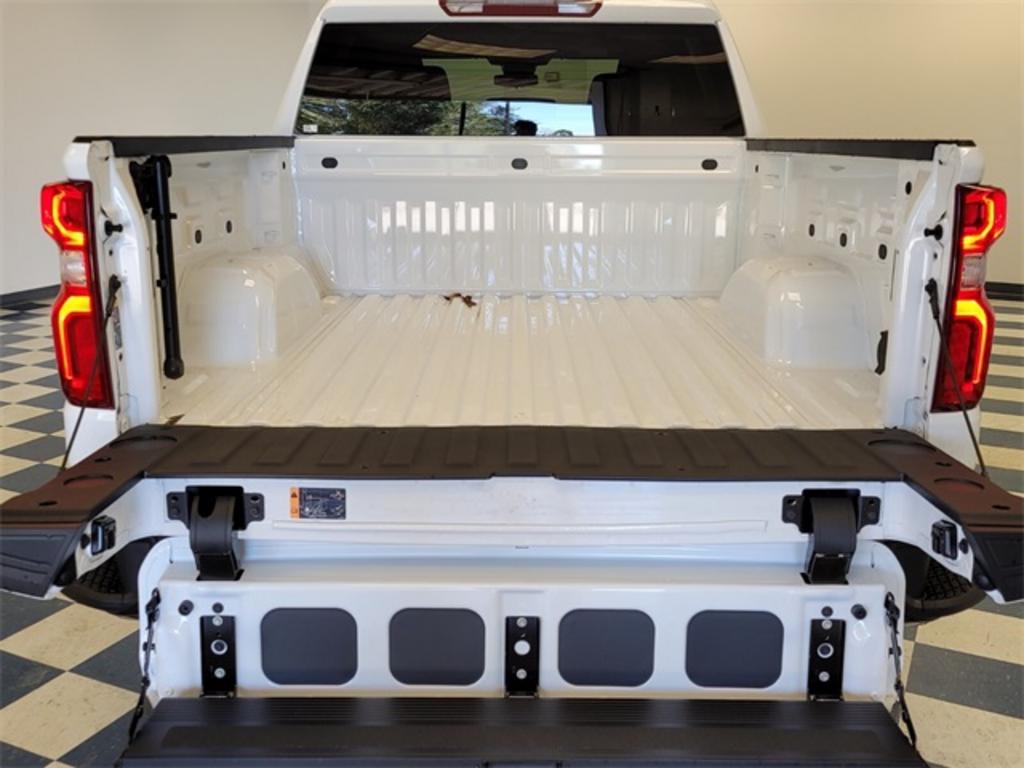 2023 Chevrolet Silverado - $54,740