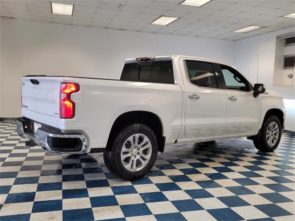 2023 Chevrolet Silverado - $62,640