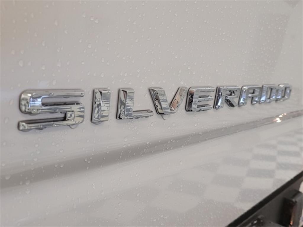 2023 Chevrolet Silverado - $62,640