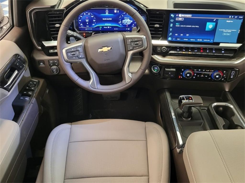 2023 Chevrolet Silverado - $62,640