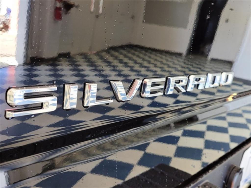 2023 Chevrolet Silverado - $58,185