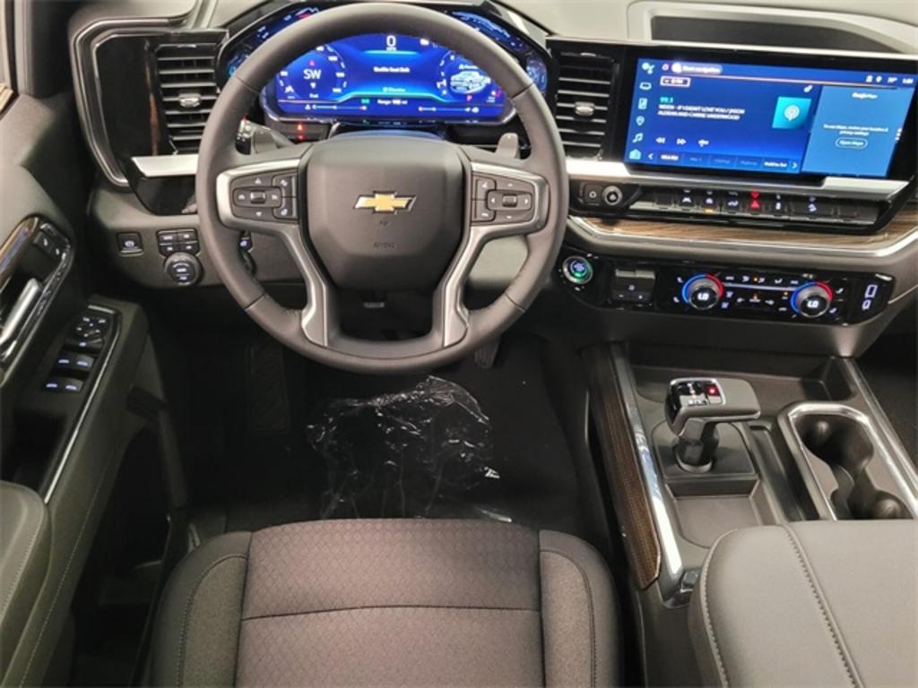 2023 Chevrolet Silverado 1500 - $57,805