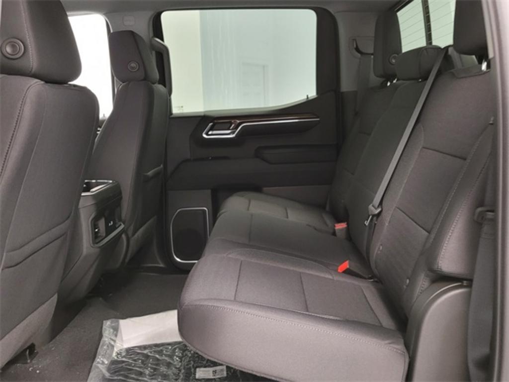 2023 Chevrolet Silverado 1500 - $57,805