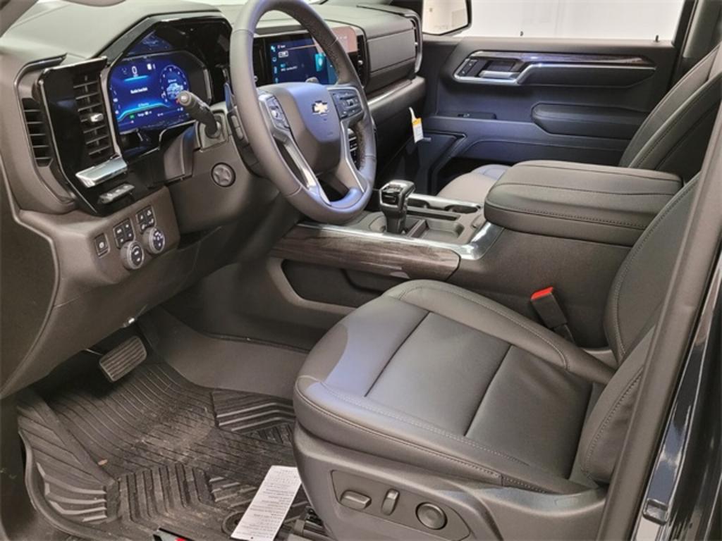2023 Chevrolet Silverado 1500 - $65,926