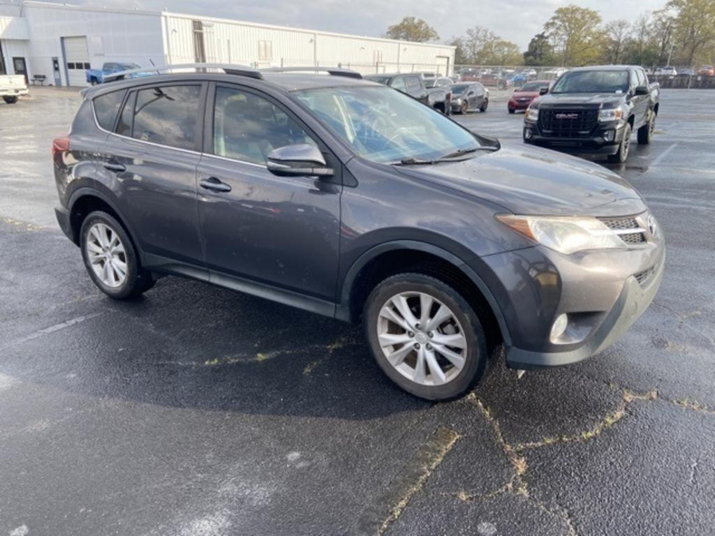 2015 Toyota RAV4 - $18,500