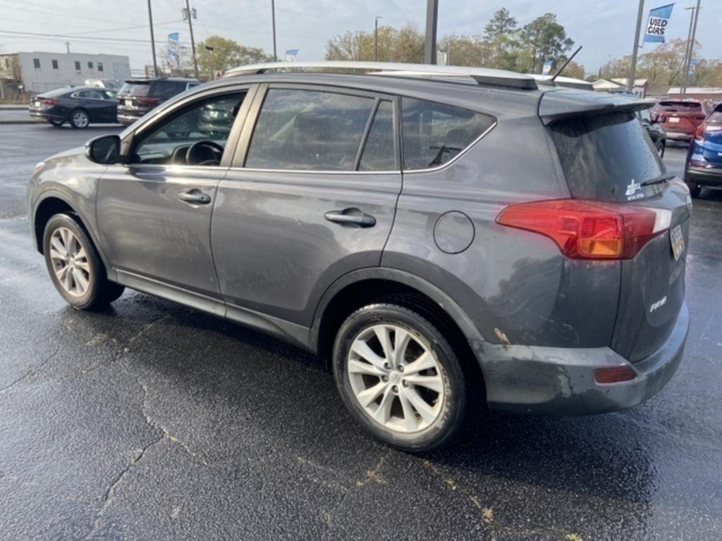 2015 Toyota RAV4 - $18,500