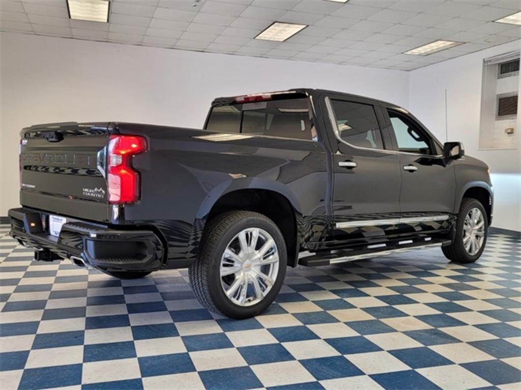 2023 Chevrolet Silverado - $68,210