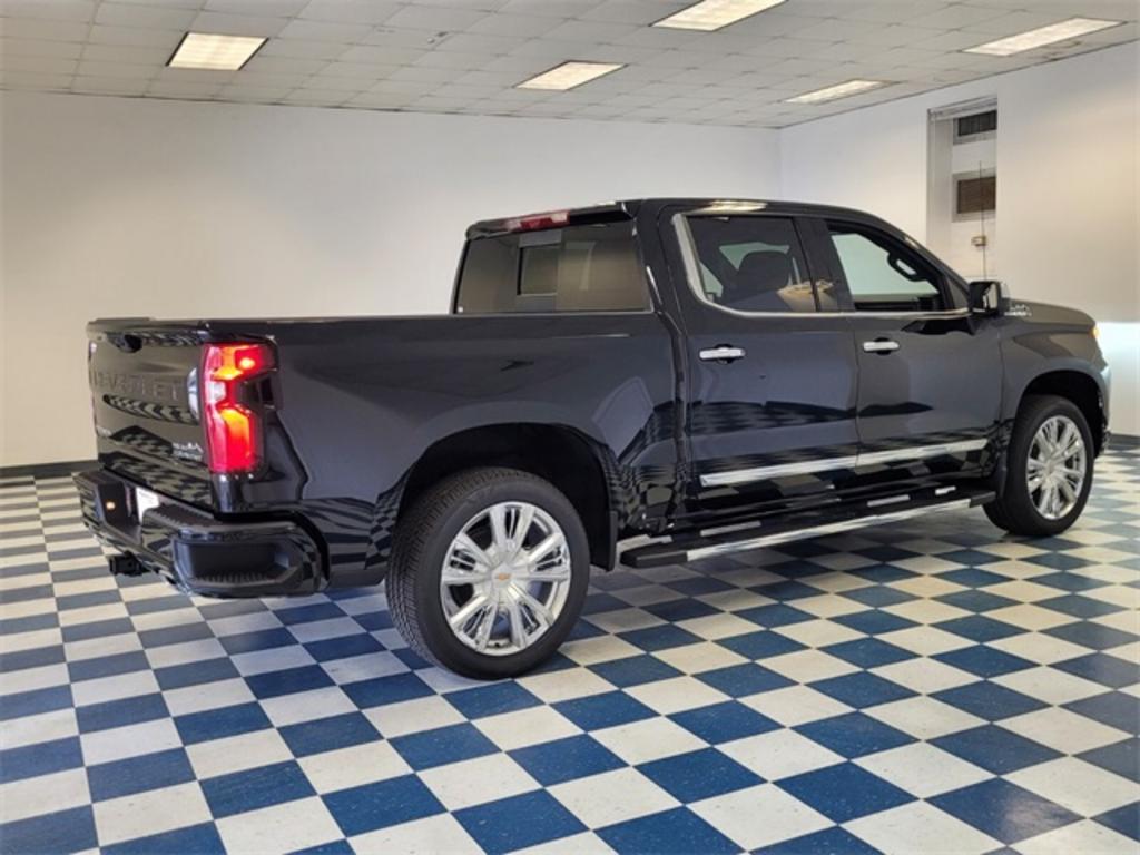 2023 Chevrolet Silverado - $68,210
