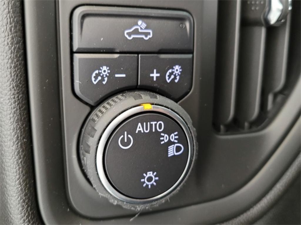 2023 Chevrolet Silverado - $45,830