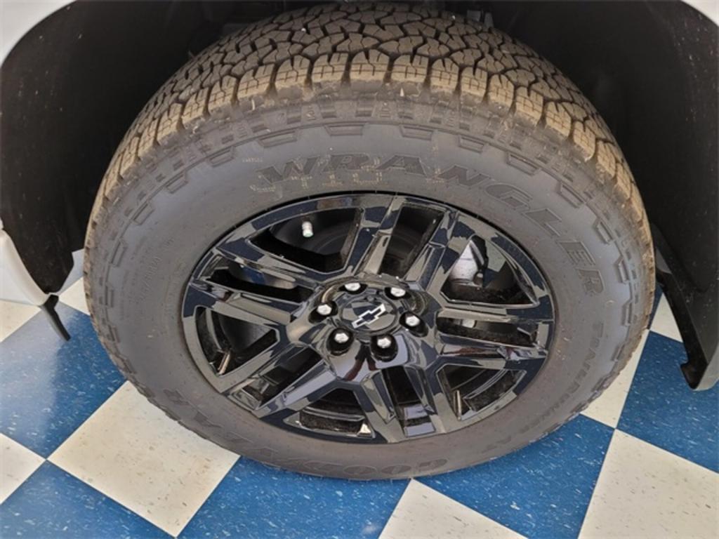 2023 Chevrolet Silverado 1500 - $45,956