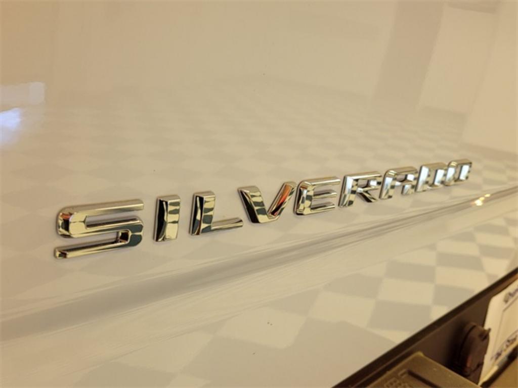 2023 Chevrolet Silverado 1500 - $45,956
