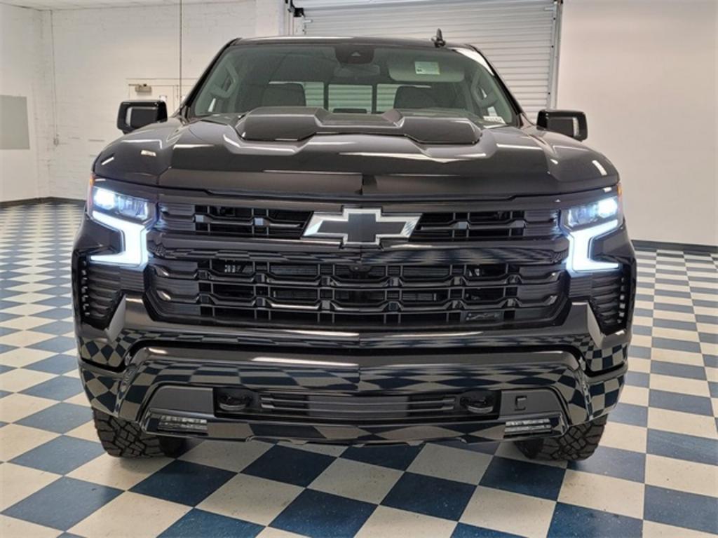 2023 Chevrolet Silverado - $65,826