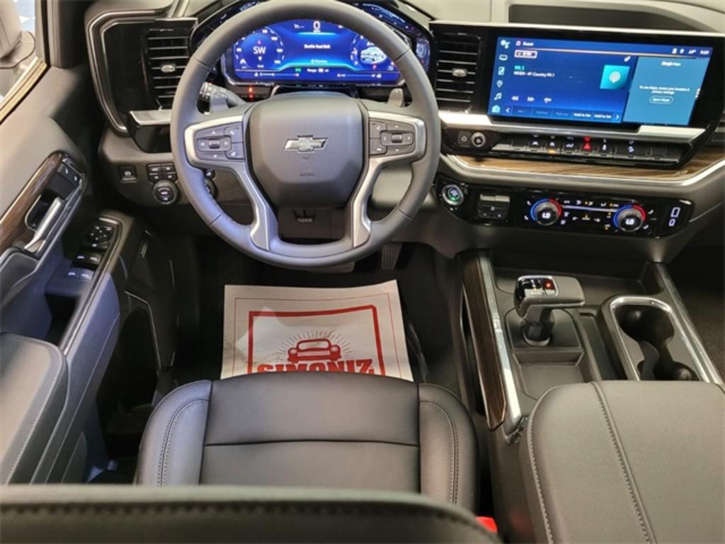 2023 Chevrolet Silverado - $61,670