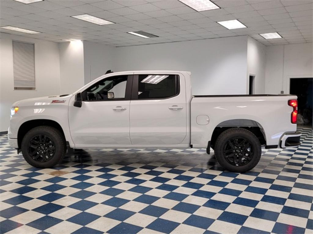 2023 Chevrolet Silverado - $61,670