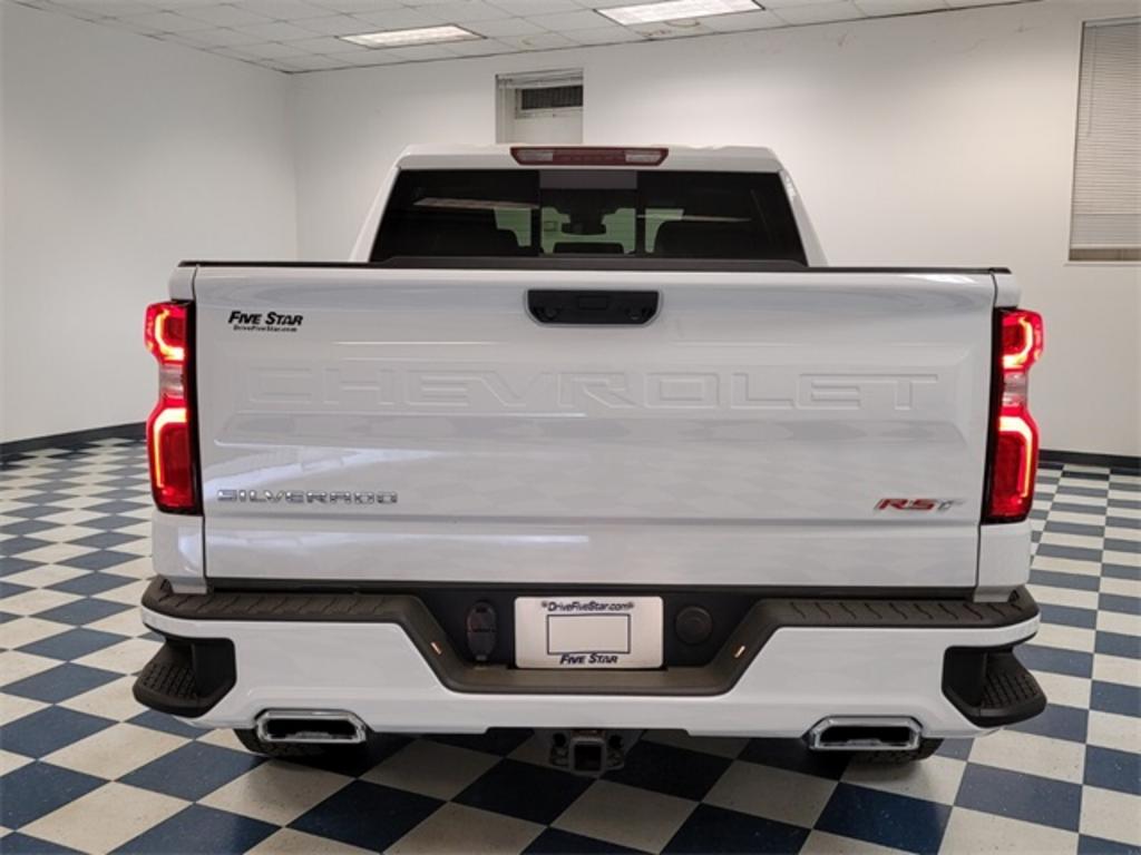 2023 Chevrolet Silverado - $61,670