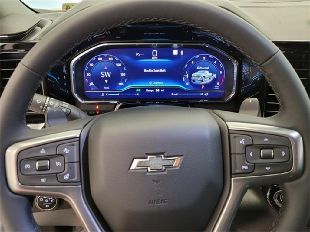 2023 Chevrolet Silverado - $61,670