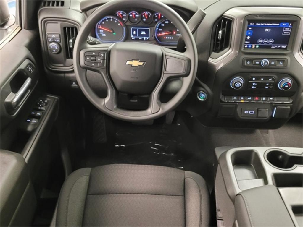 2023 Chevrolet Silverado - $42,500