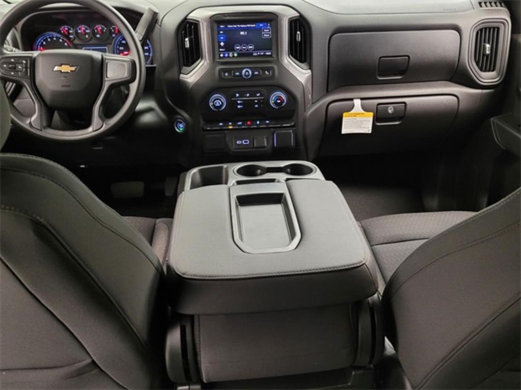 2023 Chevrolet Silverado - $42,500