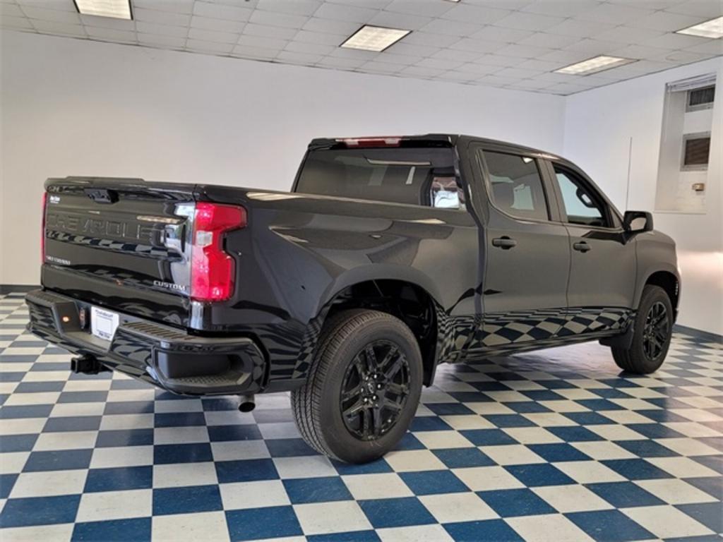 2023 Chevrolet Silverado - $42,500