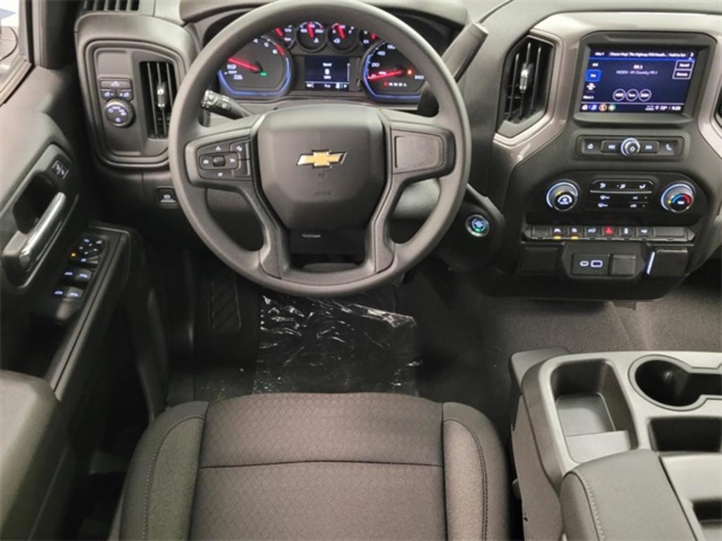 2023 Chevrolet Silverado - $42,034