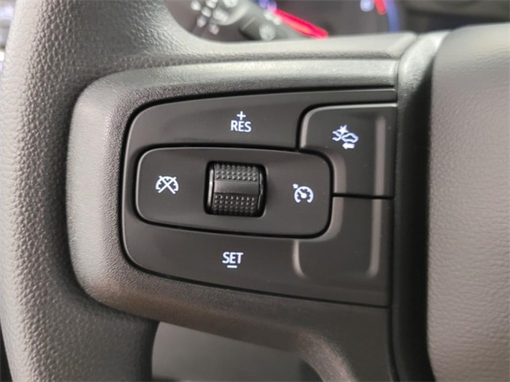 2023 Chevrolet Silverado - $42,034