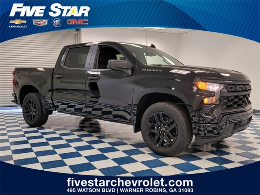 2023 Chevrolet Silverado - $42,034