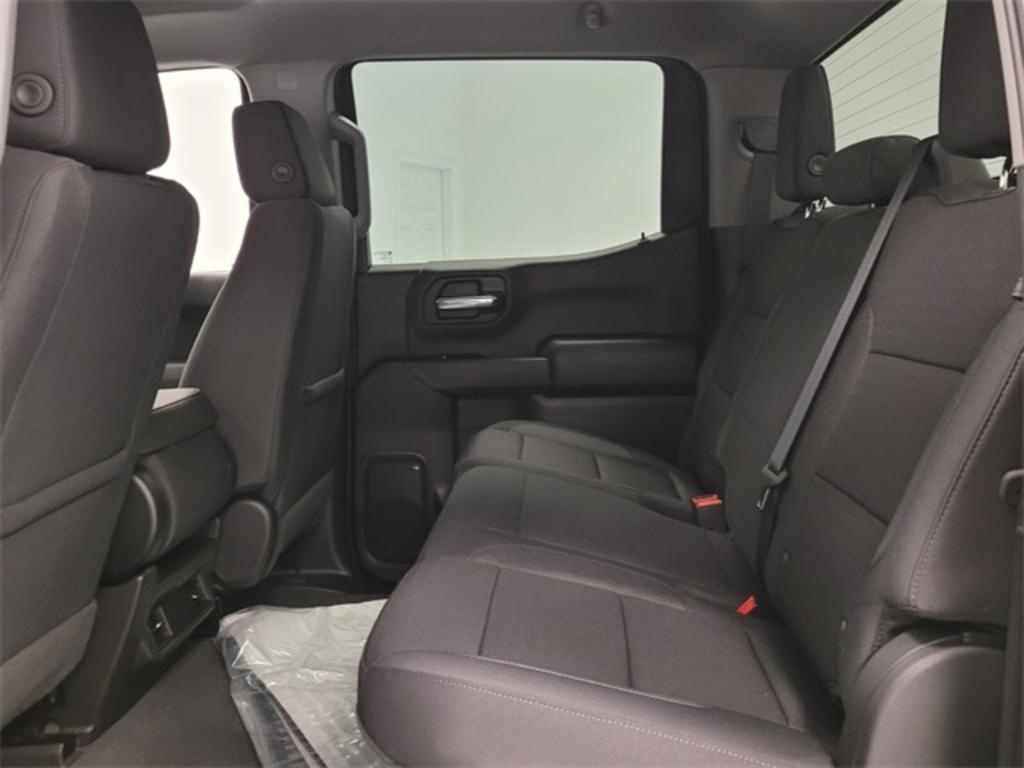 2023 Chevrolet Silverado - $42,034