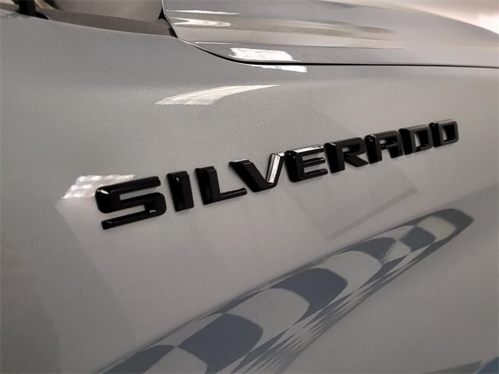 2023 Chevrolet Silverado 1500 - $45,445