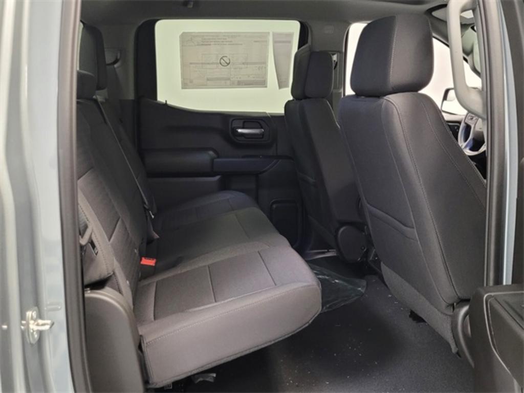 2023 Chevrolet Silverado 1500 - $45,445