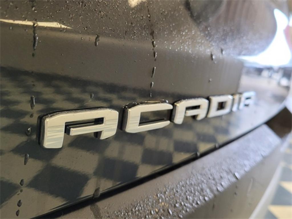 2023 GMC Acadia - $43,858