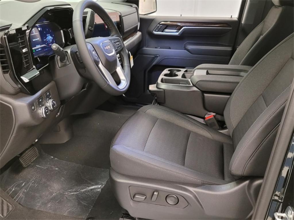 2023 GMC Sierra 1500 - $49,900