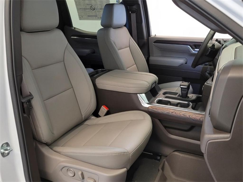 2023 GMC Sierra - $60,227