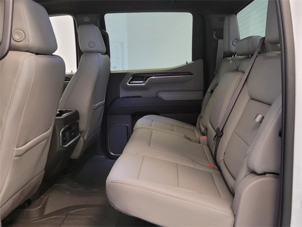 2023 GMC Sierra - $60,227