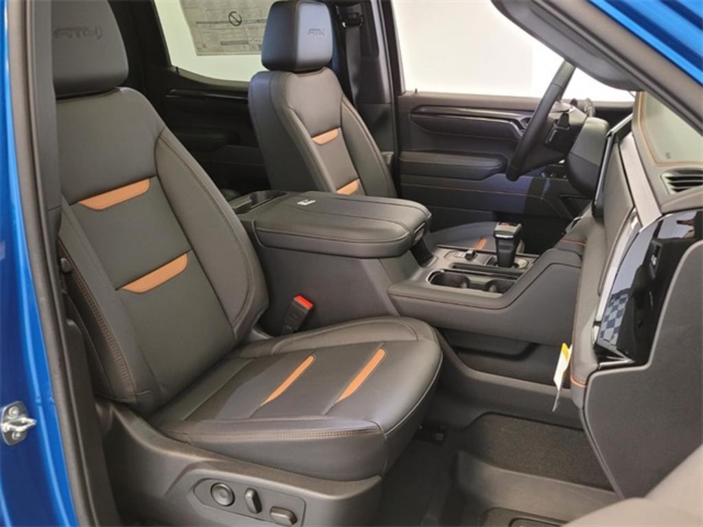 2023 GMC Sierra 1500 - $70,152