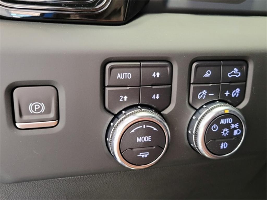 2023 GMC Sierra 1500 - $70,152