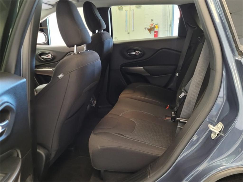 2021 Jeep Cherokee - $24,000