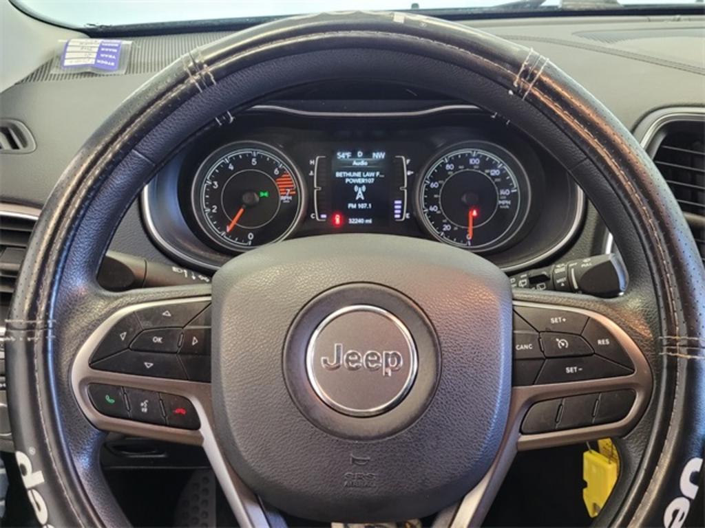 2021 Jeep Cherokee - $24,000