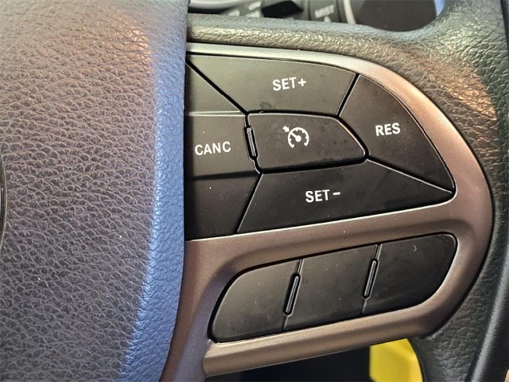 2021 Jeep Cherokee - $24,000