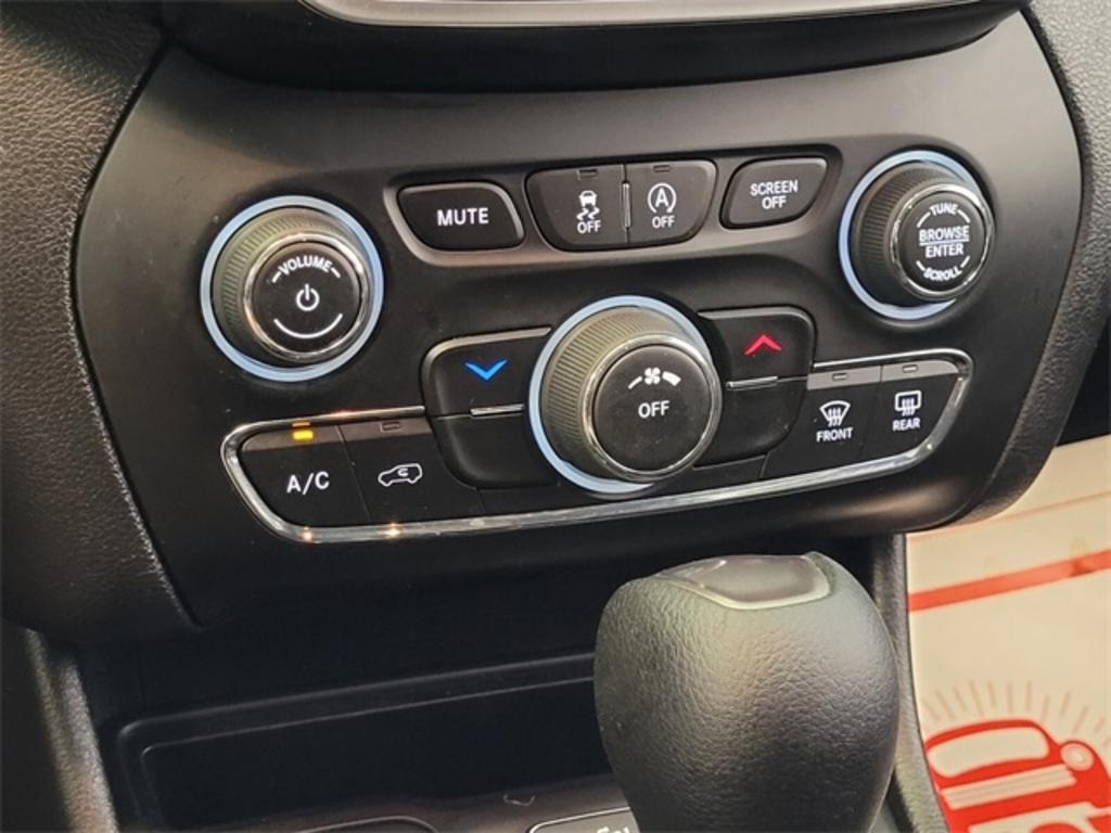 2021 Jeep Cherokee - $24,000