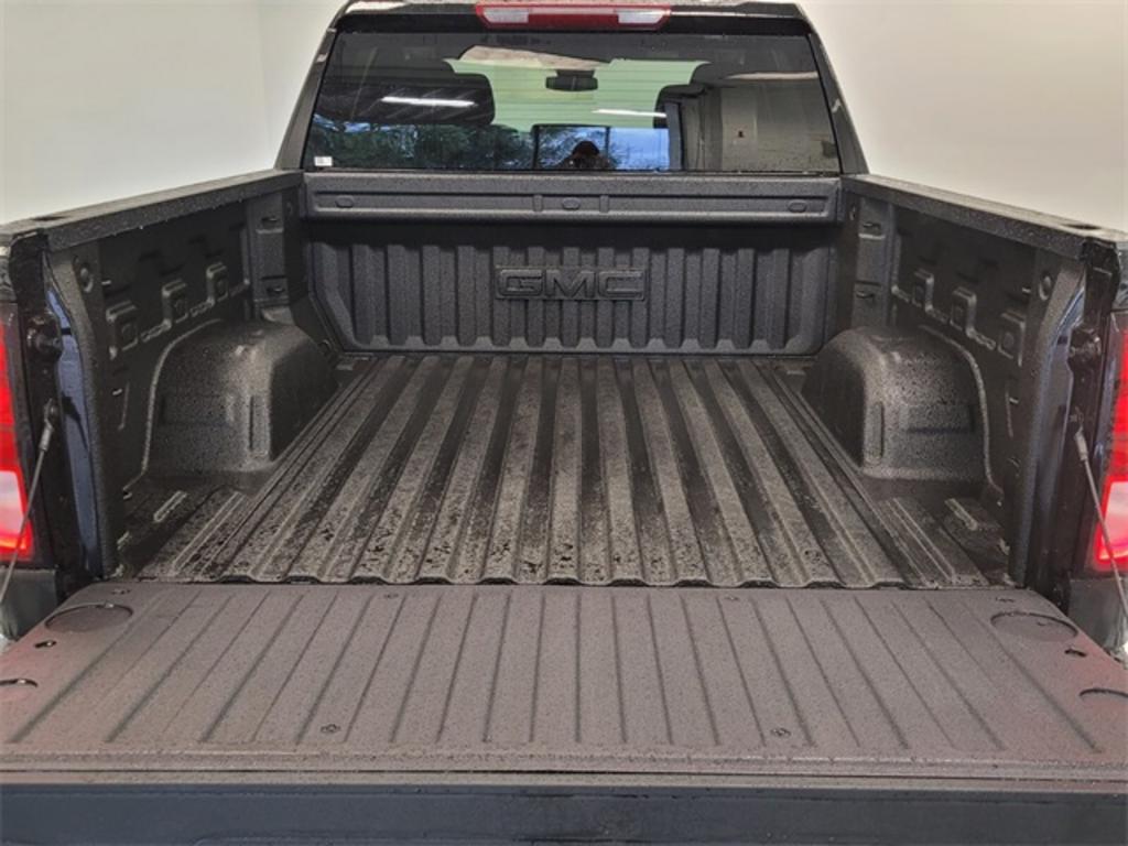 2023 GMC Sierra 1500 - $59,209