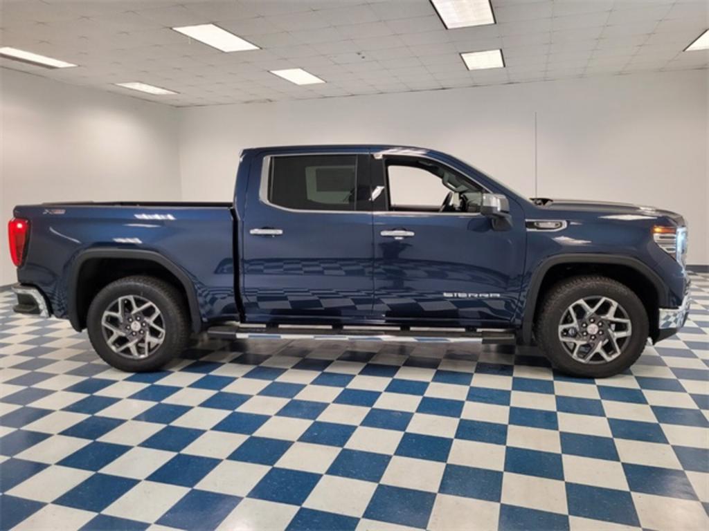 2023 GMC Sierra 1500 - $65,393