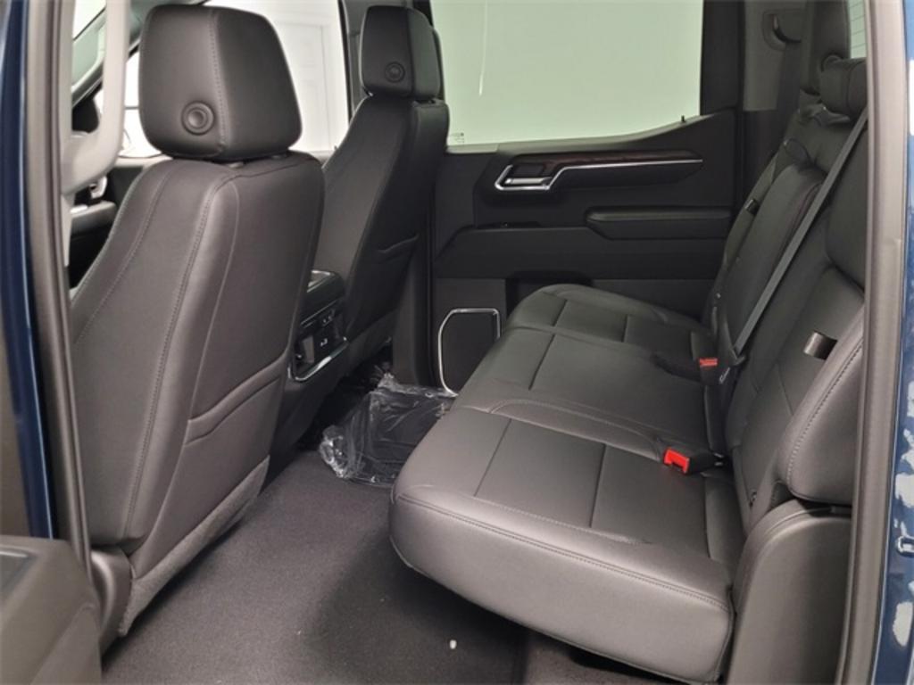 2023 GMC Sierra 1500 - $65,393