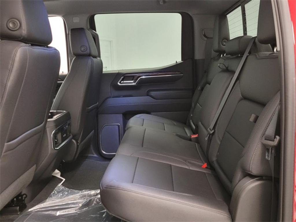 2023 GMC Sierra - $65,536