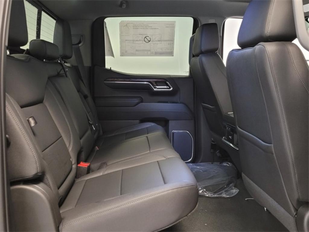 2023 GMC Sierra - $65,536