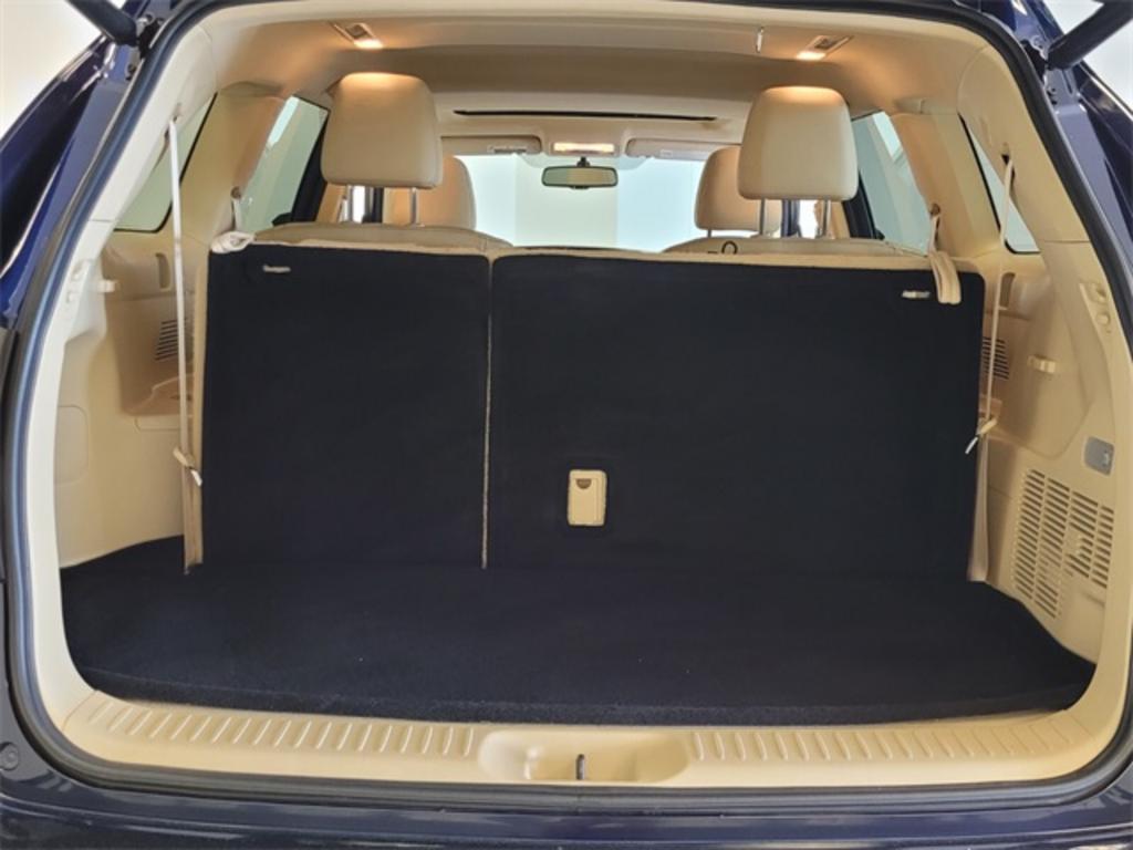 2016 Toyota Highlander - $30,000