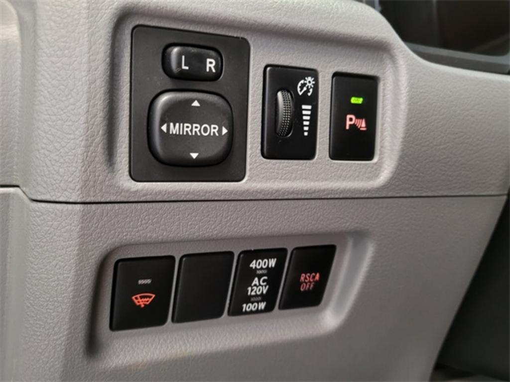 2013 Toyota 4Runner - $20,000