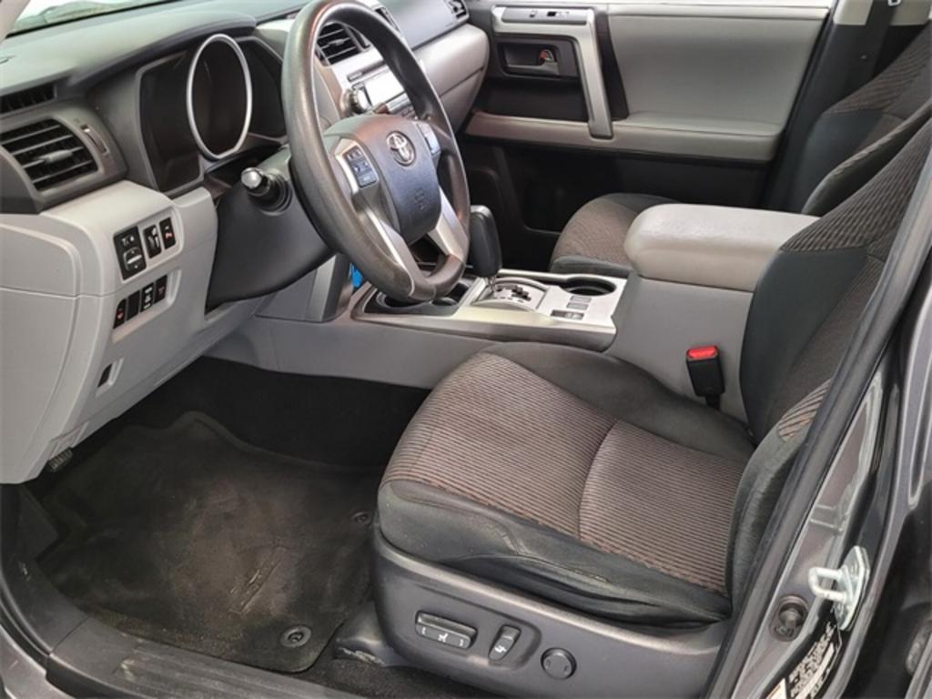 2013 Toyota 4Runner - $20,000
